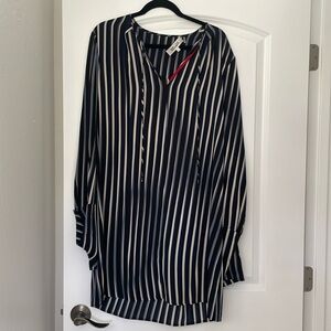 Diane Von Furstenberg blue white striped dress size 12